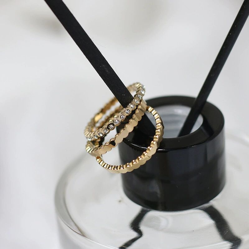 Stacked With A Honeycomb Full Diamond Round Ring Three-Piece Set  