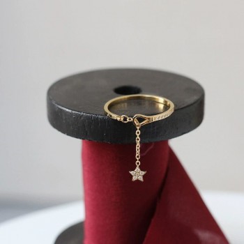 Small and Small Five-Pointed Star Ring With Tassels 