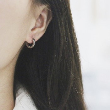 Minimal Small Earring