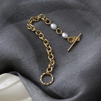 Freshwater Pearl Letter Brand Twist OT Buckle Thick Chain Bracelet