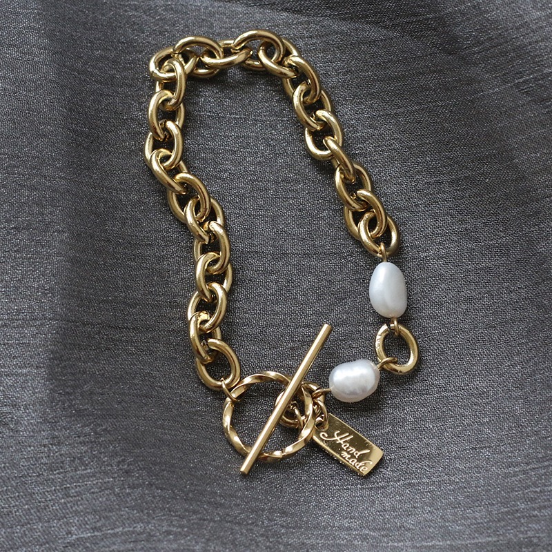 Freshwater Pearl Letter Brand Twist OT Buckle Thick Chain Bracelet 