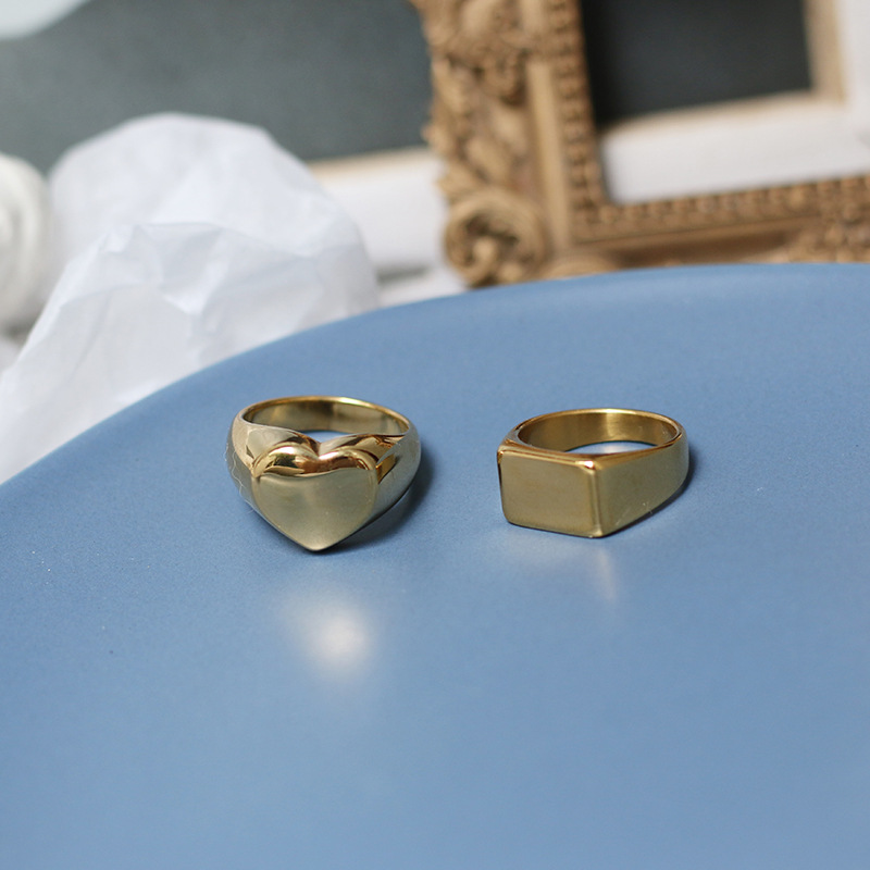 Heavy Love Ring Peach Heart Japanese Square Ring 