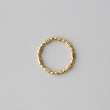 Simple Pearl Small Versatile Ring