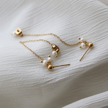 Freshwater Pearl Mini Small Japanese Irregular small Pearl Chain Back Hanging Gold Bead Earrings