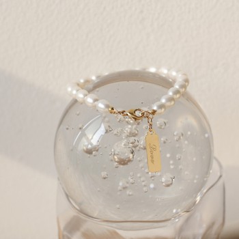 All-Match Bucket Ppearl Rice Grain Freshwater Pearl LOVE Love Square Piece Pendant 