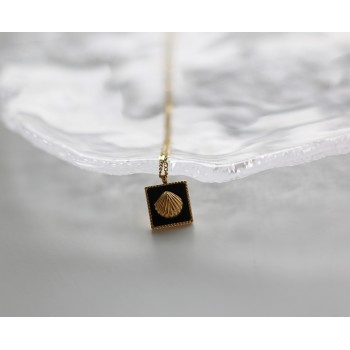 Acrylic Black Small Square Shell Ocean Wind Summer Necklace  