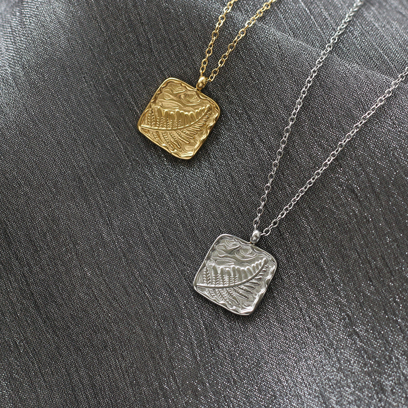 Mori Series Small Fresh Three-dimensional Casting Square Fern Necklace Clavicle Chain France 