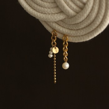 Asymmetric Hand Tassel Pearl Earrings 