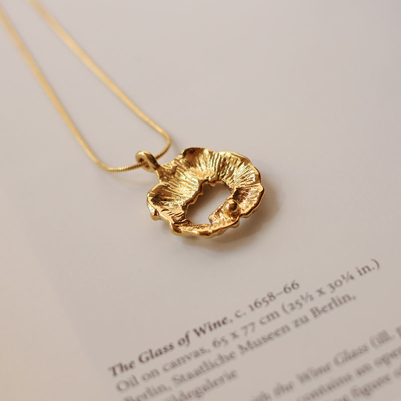 Lrregular Niche Vintage Folds Withered Stone Necklace  
