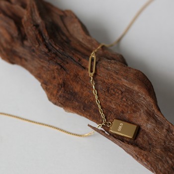 Gold Brick Small Gold Bar Diamond Necklace 
