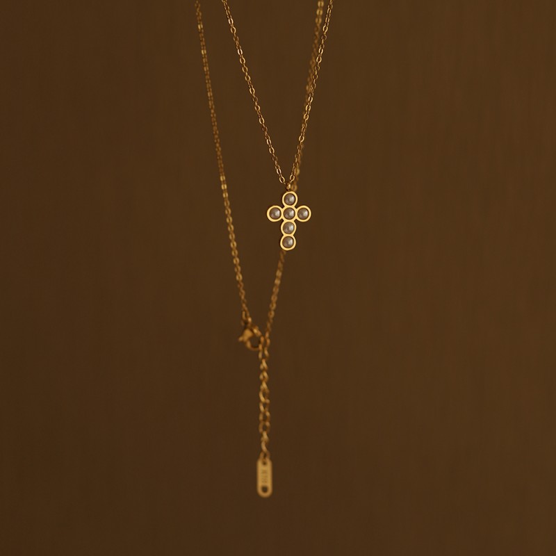 Vintage Pearl Cross Necklace 