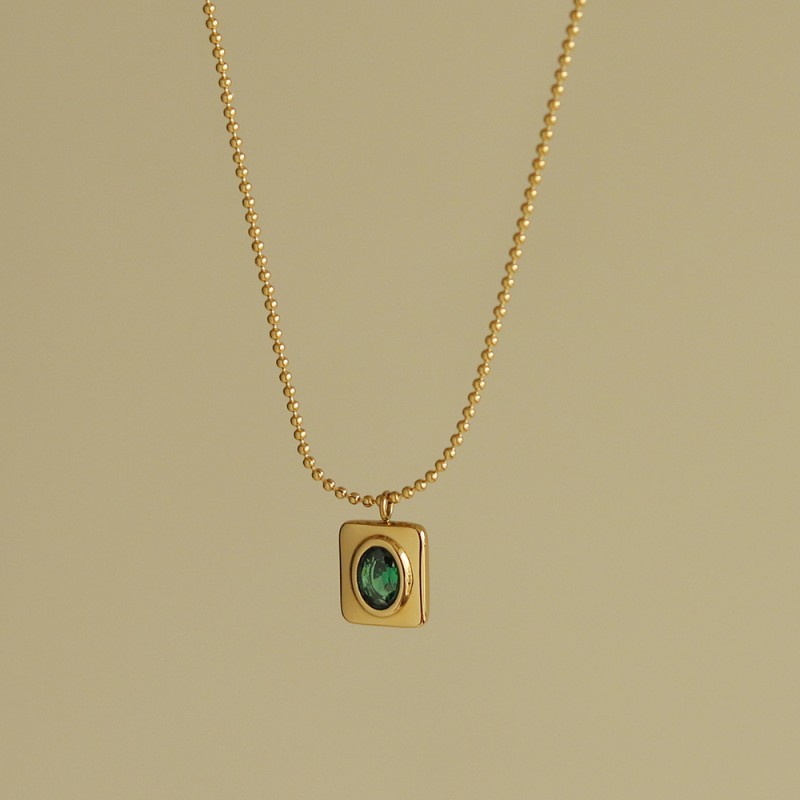Green Diamond Square Necklace Round Bead Clavicle Chain  