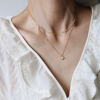 Double Layer White shell Circular Geometric Sleeve Chain Clavicle Chain