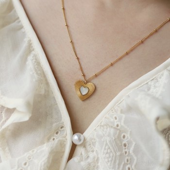 Radiant Heart Carved Shell Sweater Chain