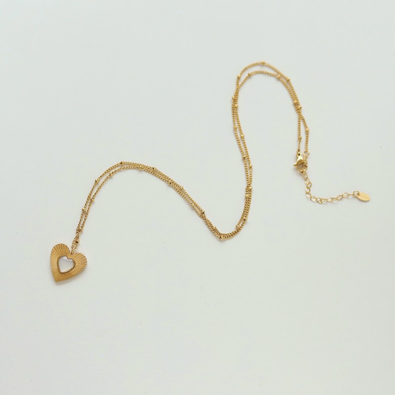 Radiant Heart Carved Shell Sweater Chain 