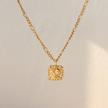 Rivet Cupid Square Embossed Texture Small Square Figaro Necklace Gold Plated Clavicle 