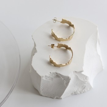 Foil Hammered Irregular Stud Earrings