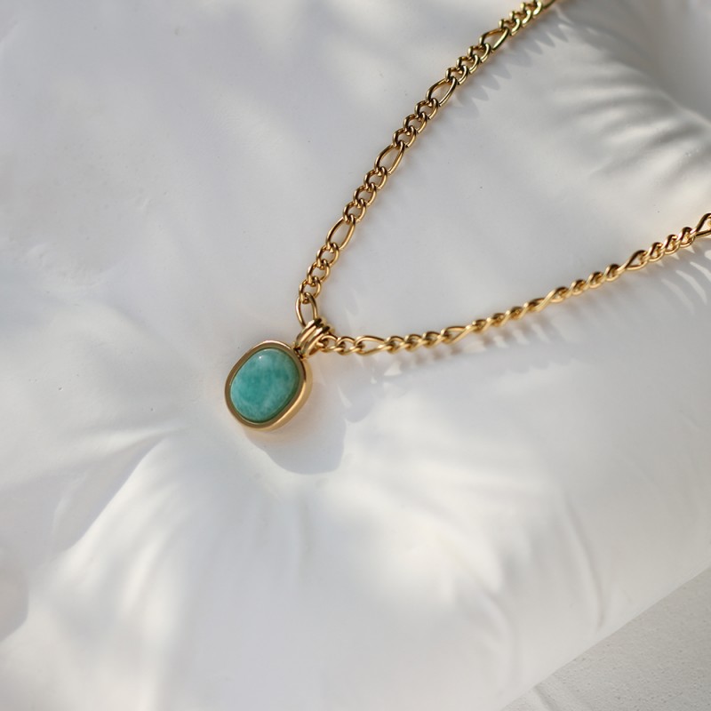 Mint Green Holiday Wind Roman Tianhe Stone Oval Natural Stone Necklace Clavicle Chain  