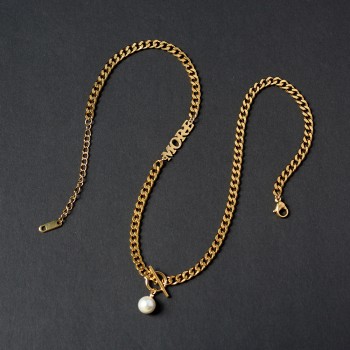 OT Buckle Letter MORE Pearl Chain Necklace Clavicle Chain  