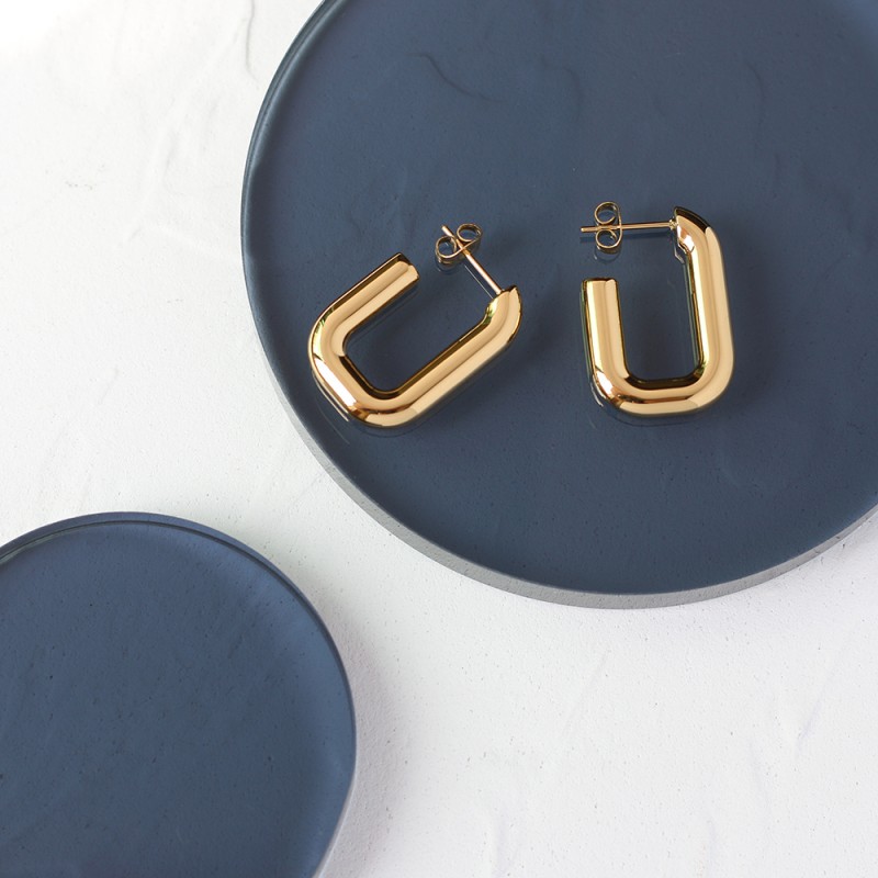 Solid U-shaped Square French Simple Street Earrings 