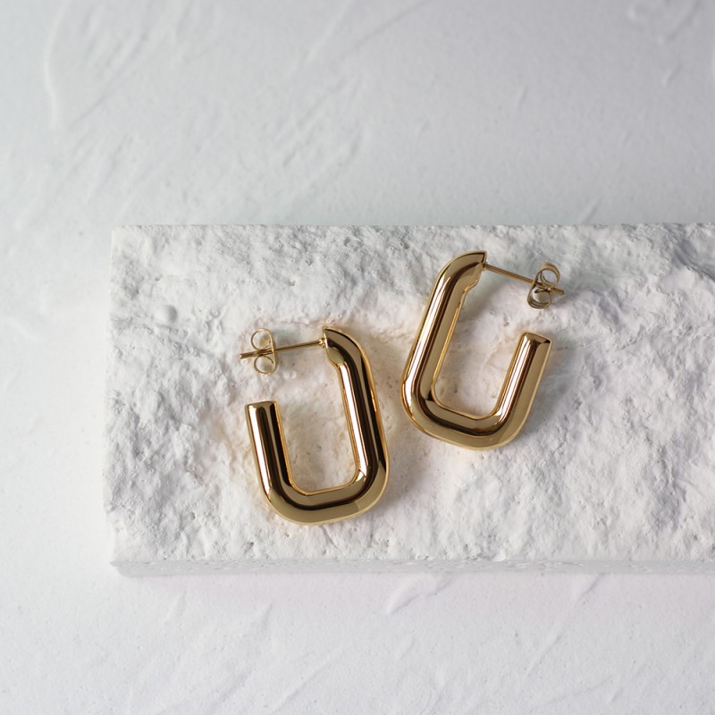 Solid U-shaped Square French Simple Street Earrings 