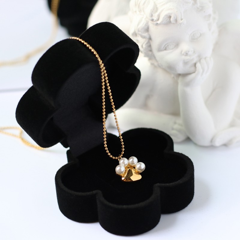 Cat Meat Cushion Dog Claw Plum Blossom Necklace Clavicle Chain  